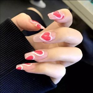 NIB 24 piece press on nail kit  💕 💅
